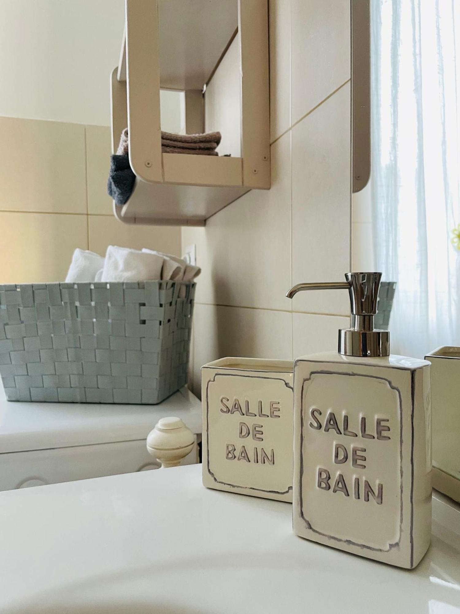 Casa Piero, Relax E Piscina Privata Tra Le Colline Delle Langhe Villa Alba  Ngoại thất bức ảnh