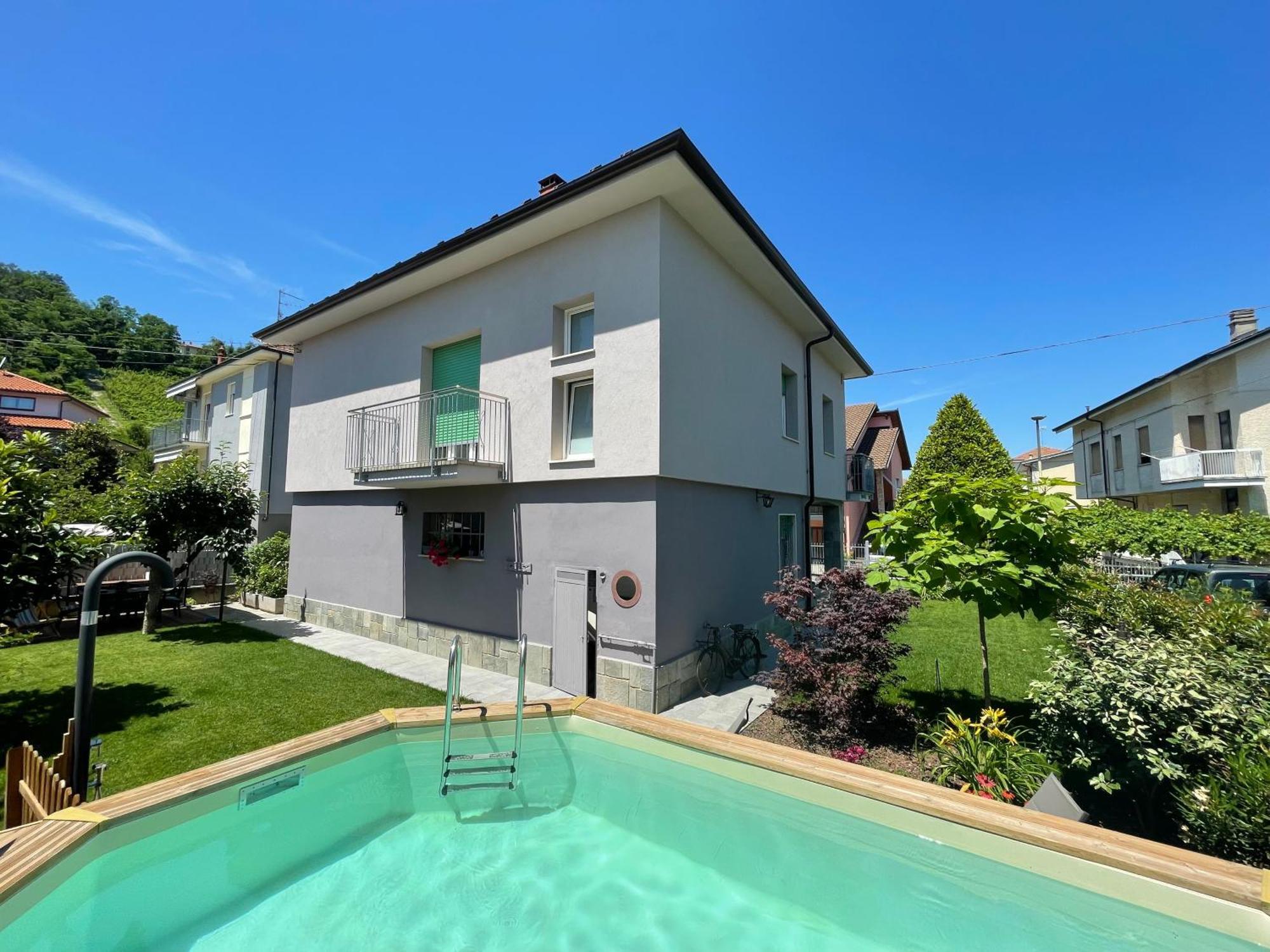 Casa Piero, Relax E Piscina Privata Tra Le Colline Delle Langhe Villa Alba  Ngoại thất bức ảnh