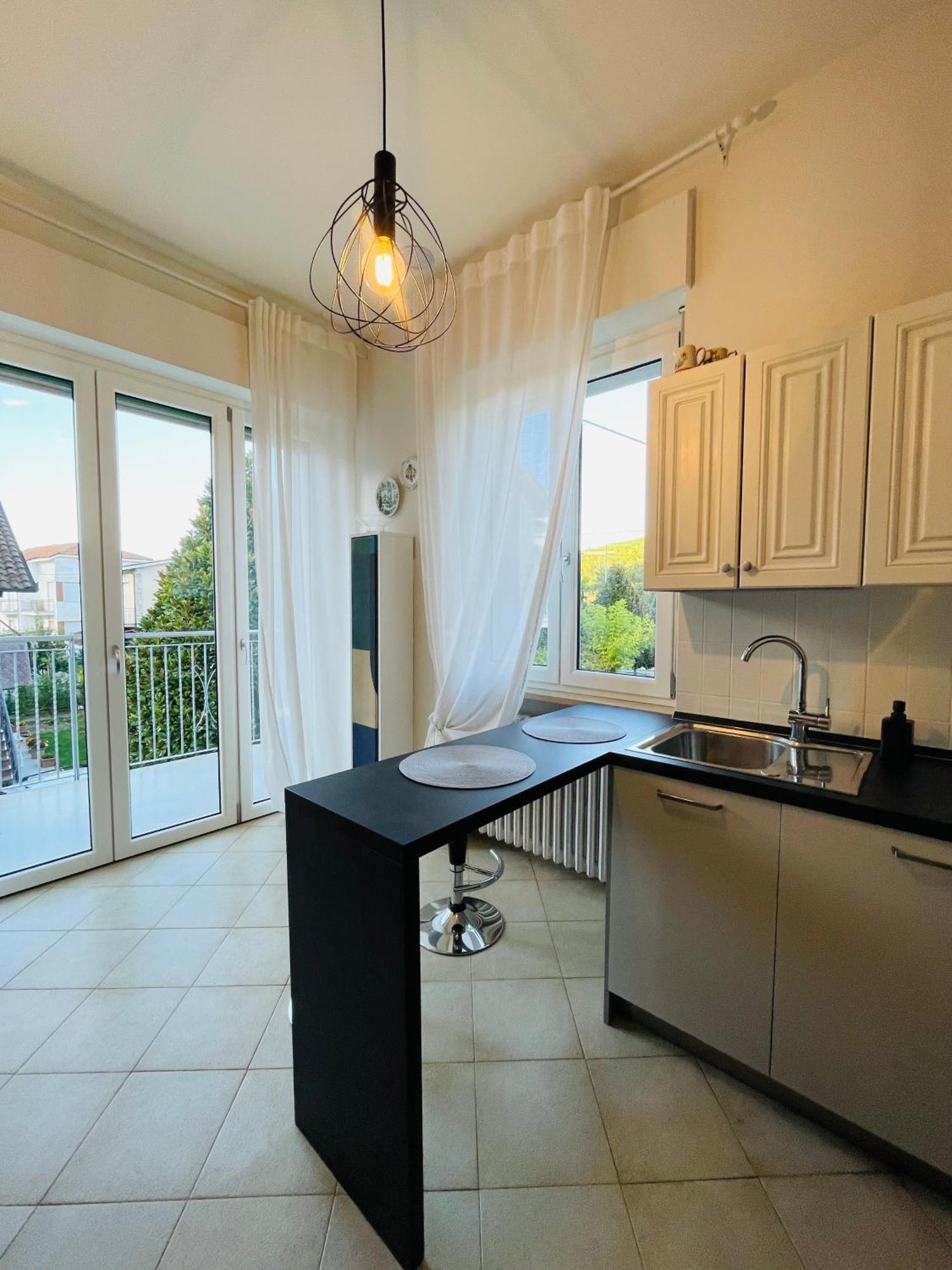 Casa Piero, Relax E Piscina Privata Tra Le Colline Delle Langhe Villa Alba  Ngoại thất bức ảnh