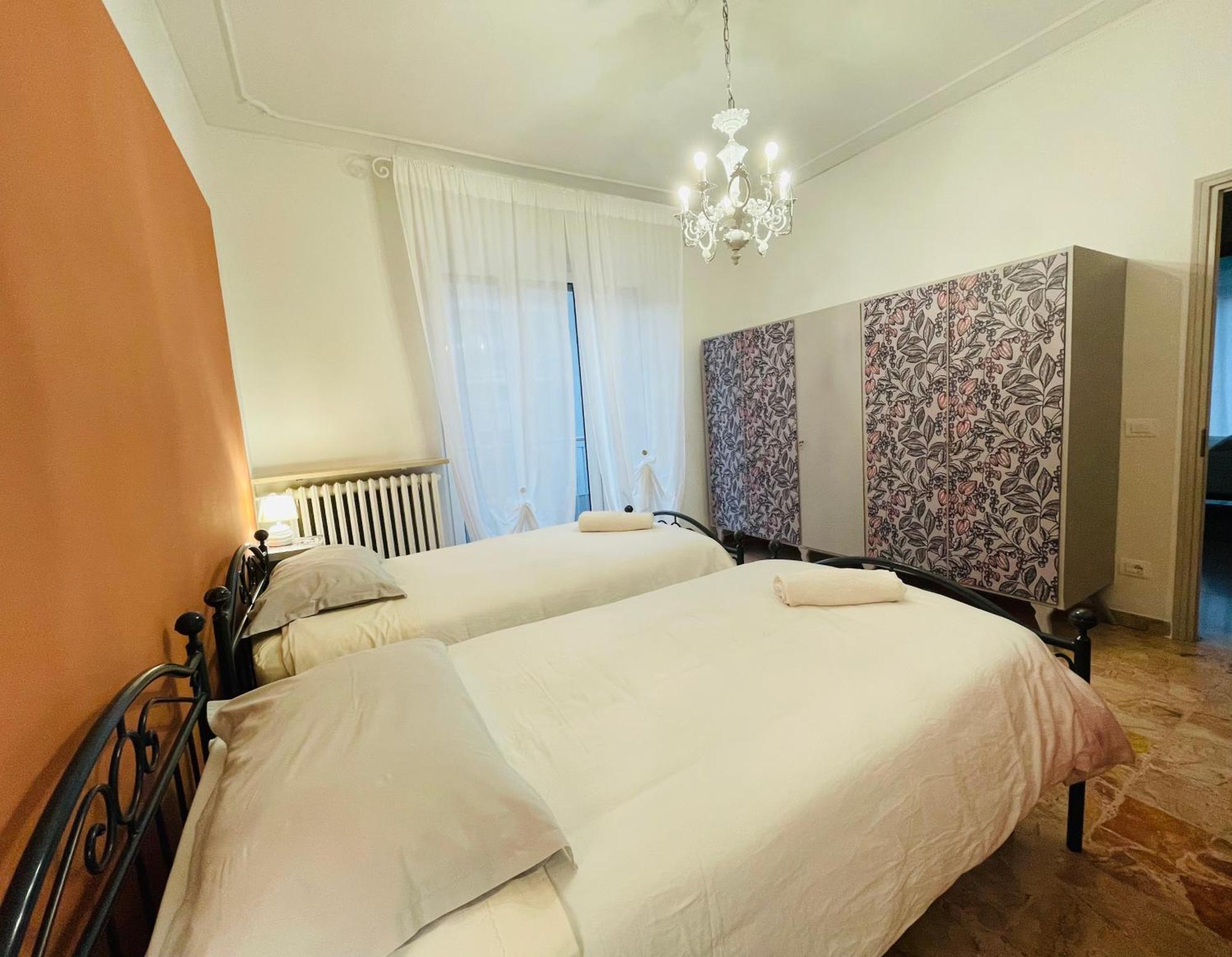 Casa Piero, Relax E Piscina Privata Tra Le Colline Delle Langhe Villa Alba  Ngoại thất bức ảnh